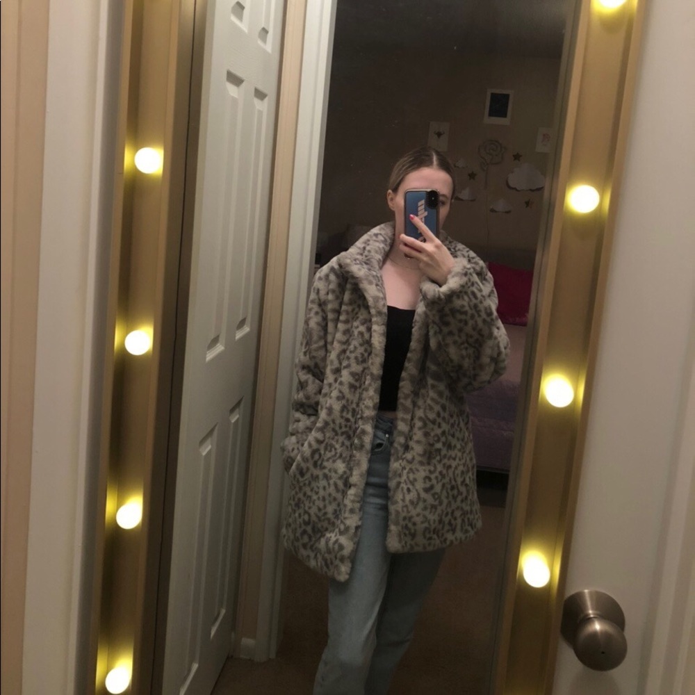 SOMETHING NAVY FAUX FUR LEOPARD COAT